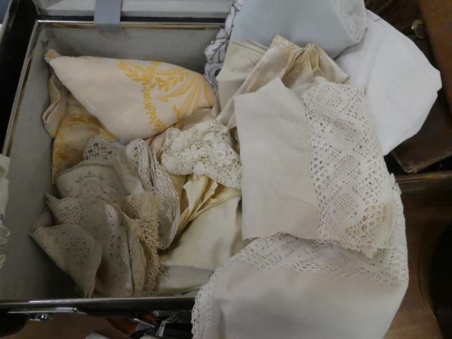Quantity of assorted white linen, embroidered textiles, handkerchiefs, table linens in a navy - Image 10 of 12
