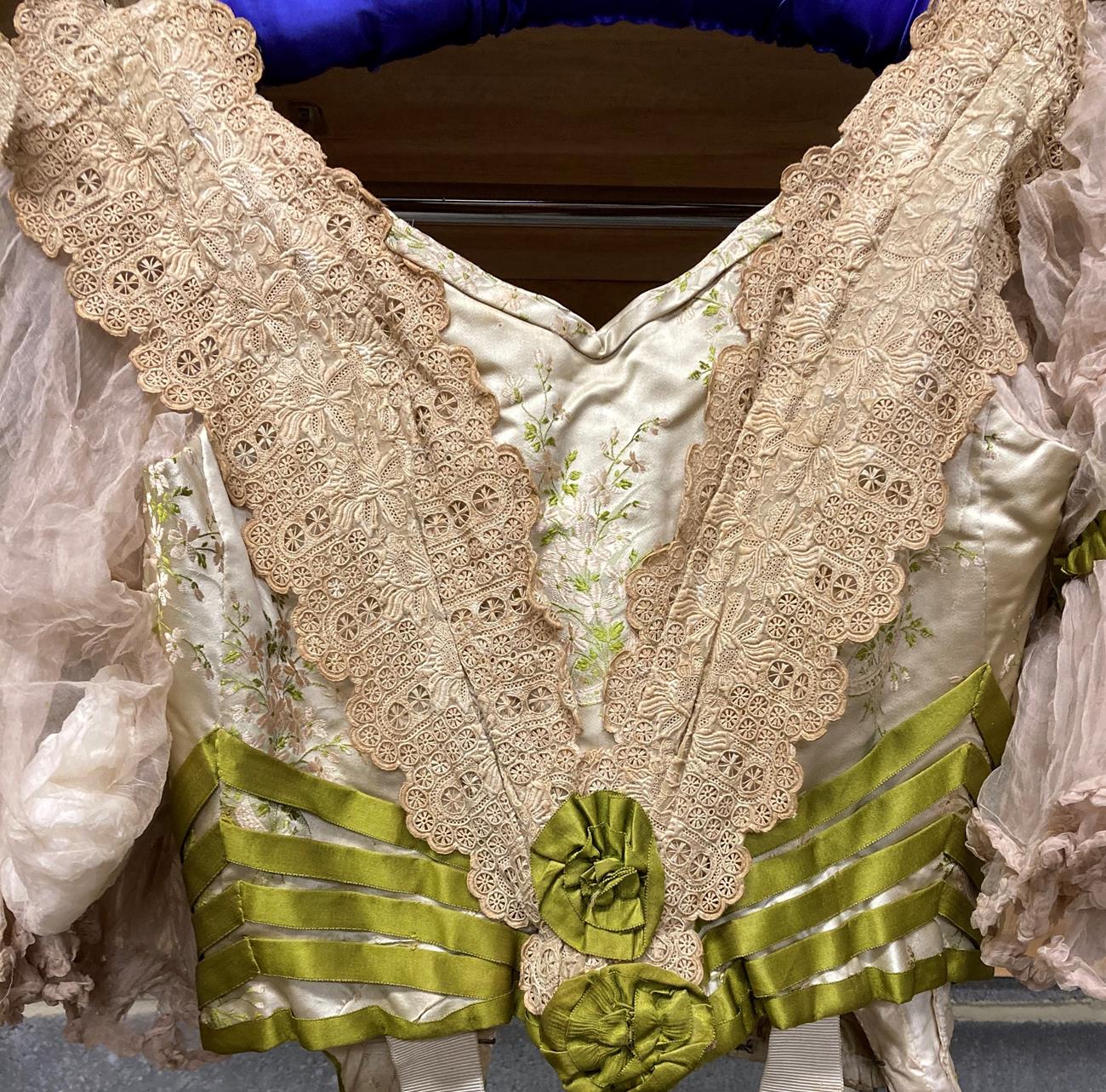 A 19th Century Wedding Costume, comprising a fitted bodice in a silk brocade woven with lily of - Image 2 of 16