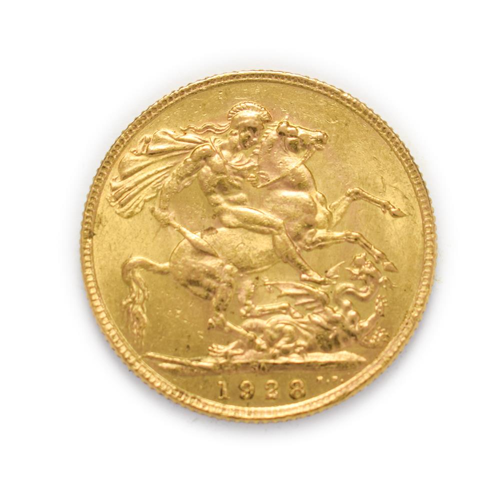 George V (1910 - 1936), 1928 South Africa Mint Sovereign. Obv: Bare head of George V left, B.M.