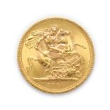 Elizabeth II (1952 -), 1966 Sovereign. Obv: First, laureate, portrait of Elizabeth II left, by