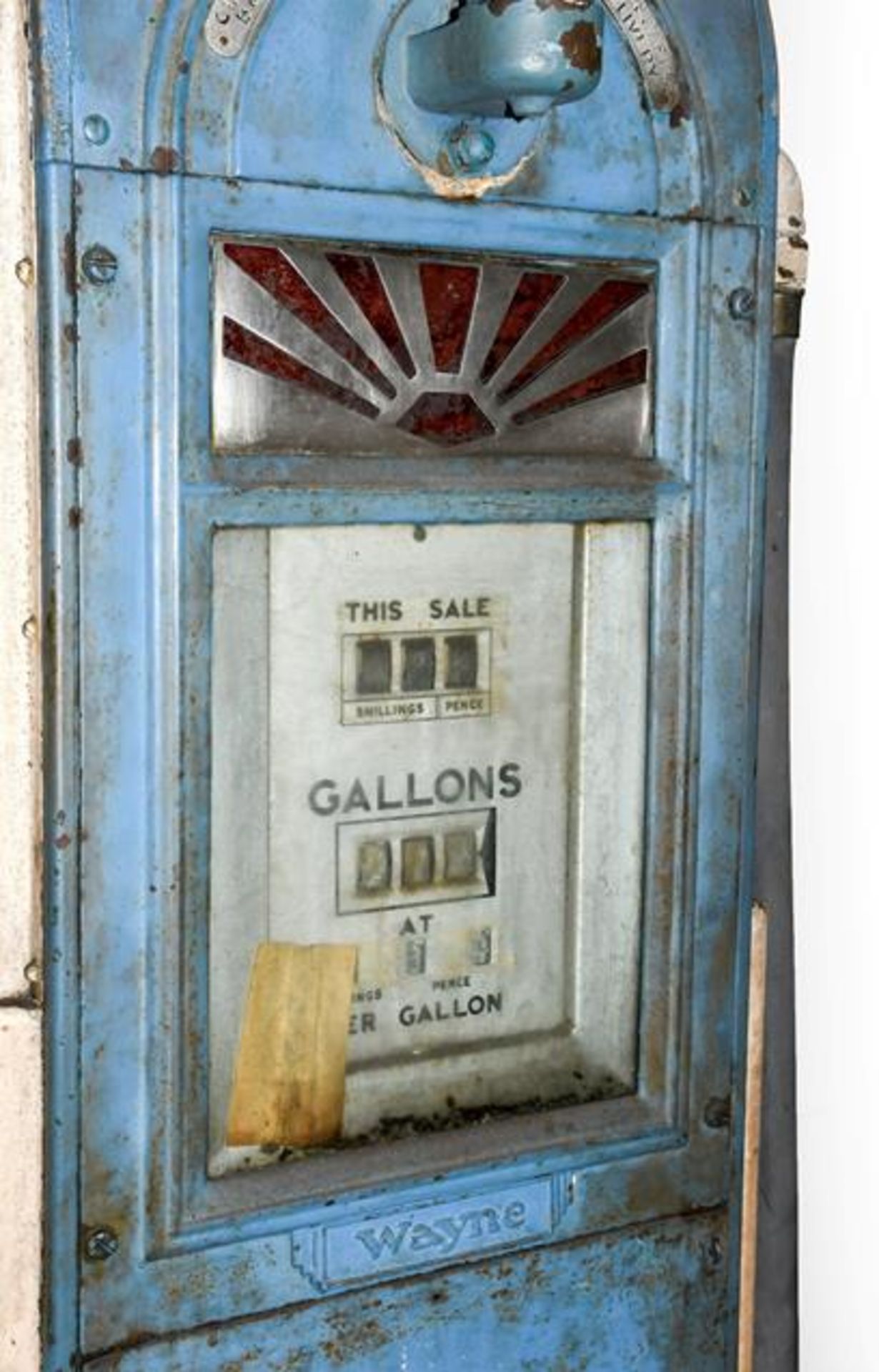 ~ A 1930's Wayne Free-Standing Forecourt Petrol Pump Dispenser, complete with rubber hose and - Image 2 of 3