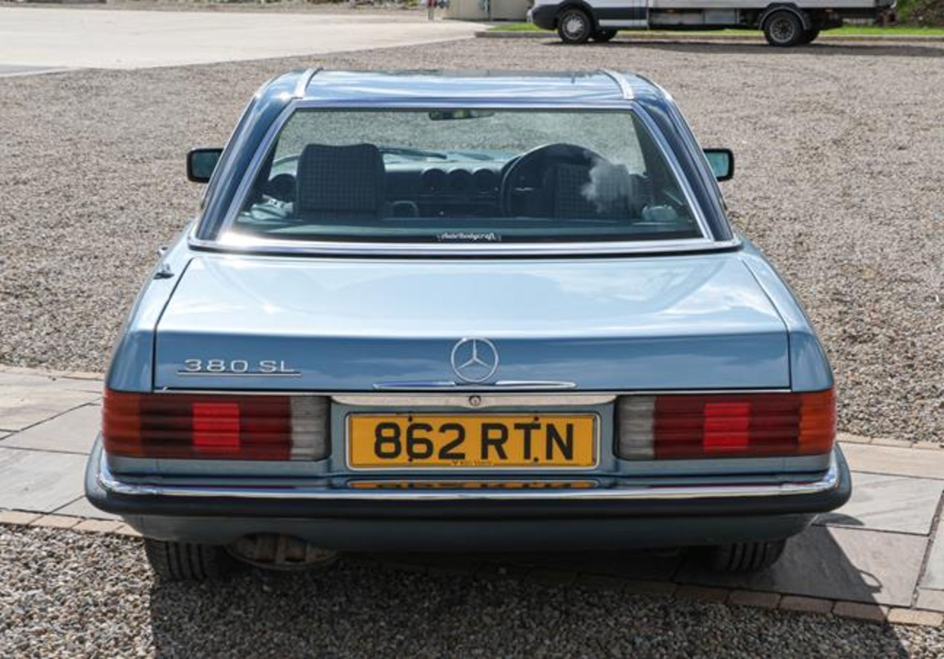 1985 Mercedes 380-SL Auto Convertible Registration number: 862 RTN Date of first registration: 03 01 - Image 4 of 5