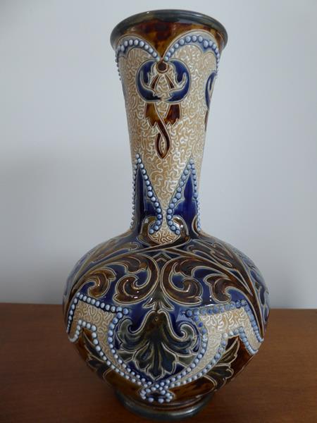 Eliza Simmance (working 1873-1928): A Pair of Doulton Lambeth Stoneware Vases, decorated with - Image 8 of 15