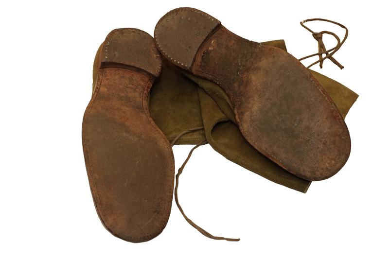 A Pair of Second World War RAF Issue Mosquito Boots, in green suede with ribbon tied tops and - Image 5 of 5