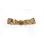 A 9 carat gold gate link bracelet, length 17cm. Gross weight 32.5 grams.