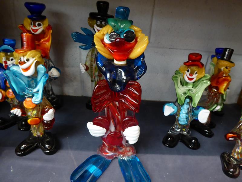 Seventeen Murano and Murano style clowns - Image 8 of 12