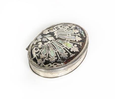 A George II Silver and Mother-of-Pearl Inlaid Tortoiseshell Box, Apparently Unmarked, Circa 1730,