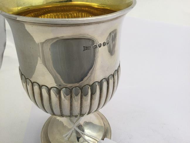 A George III Silver Goblet, by Samuel Hennell, London, 1816, tapering cylindrical and on spreading - Image 2 of 5