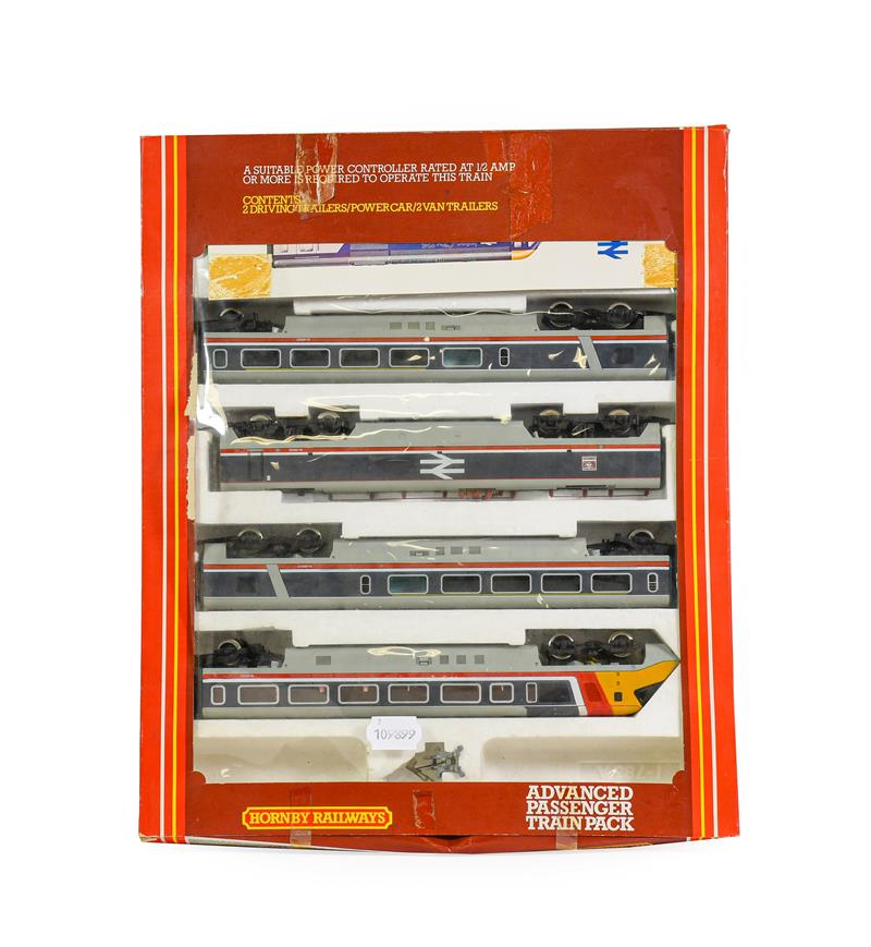 Hornby Railways OO Gauge Advanced Passenger Train Pack five car set with pantograph (G-E box G, some