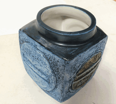 Two Troika pottery marmalade jars by Hilary Cox and Teo Bernatowitz, together with a Troika cube - Image 4 of 7