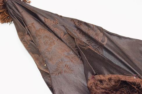 Five assorted Edwardian parasols with silk and cotton printed mounts, together with a brown silk - Image 18 of 25