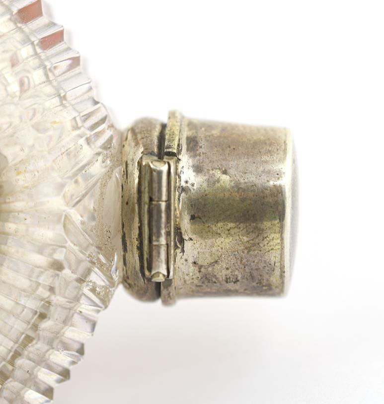 A 19th Century Metal-Mounted Scent-Bottle cum Spy-Glass, the fluted glass body of ring-form, - Image 7 of 7