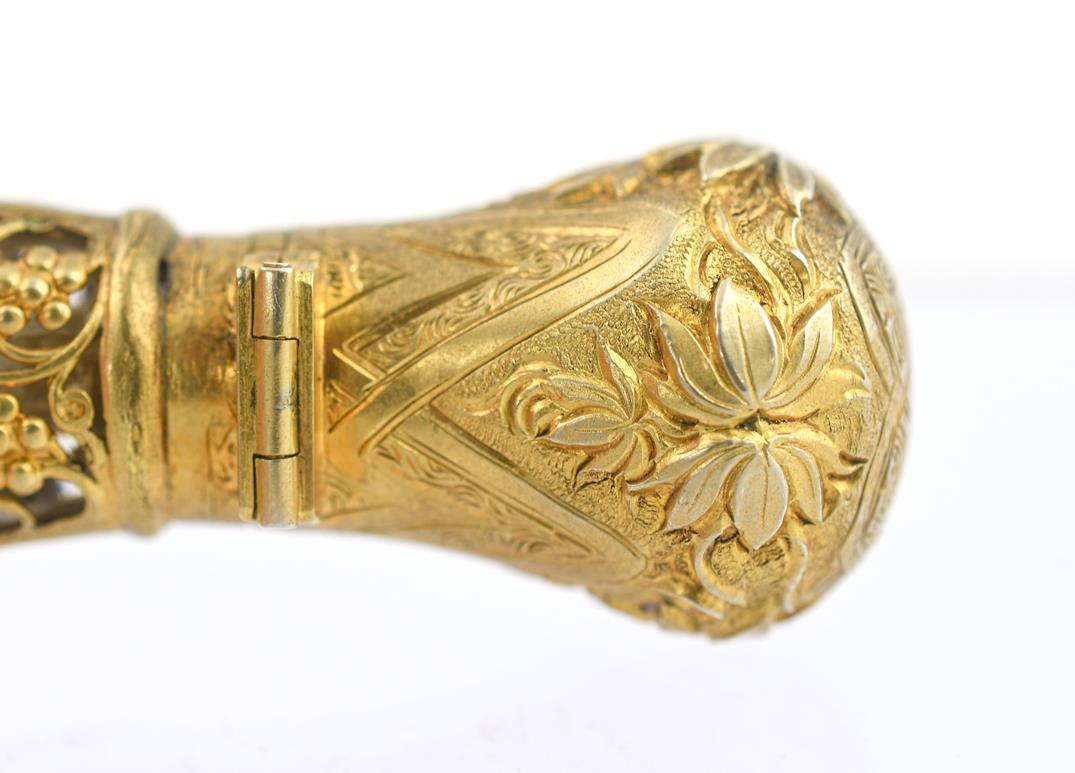 A French Silver-Gilt and Clear Glass Scent-Bottle, With French Control Mark for Small Articles, Late - Image 4 of 8