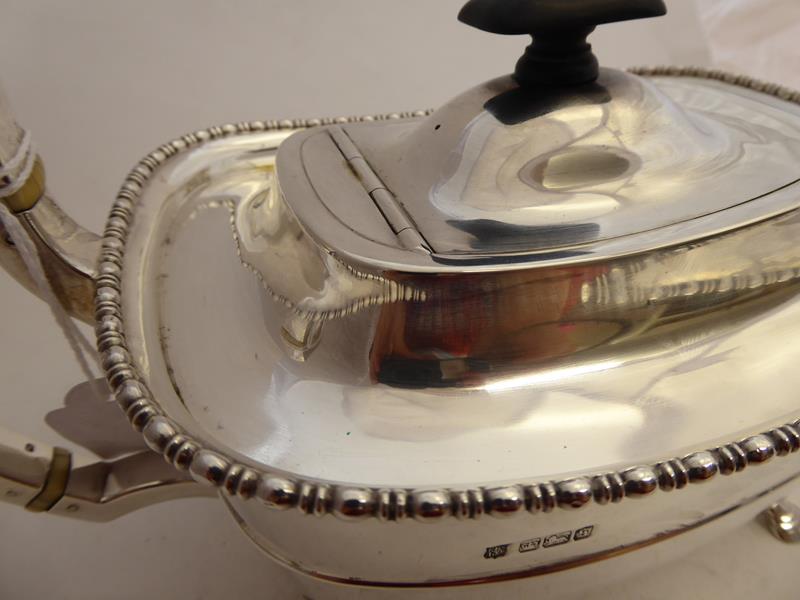 A Three-Piece George V Silver Tea-Service, by Fenton Brothers Ltd., Sheffield, 1910, each piece - Image 29 of 30