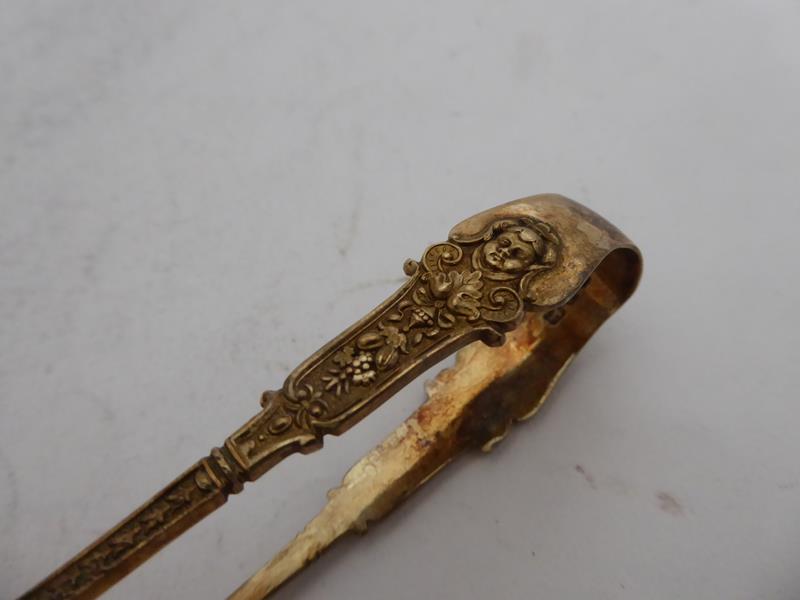 A Set of Twelve George V Silver-Gilt Teaspoons and a Pair of Sugar-Tongs, by Manoah Rhodes and - Image 37 of 37