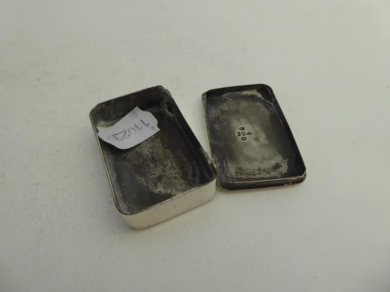 A George III Silver Snuff-Box and a Victorian Silver Snuff-Box, The First by Joseph Willmore, - Image 7 of 11