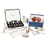 A Collection of assorted silver, including: a pair of Art Deco-style ashtrays; Four York silver