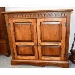 MSH Bespoke Designs Ltd (formerly Kimberly furniture Ltd) A solid oak low cabinet (HiFi unit), 106cm