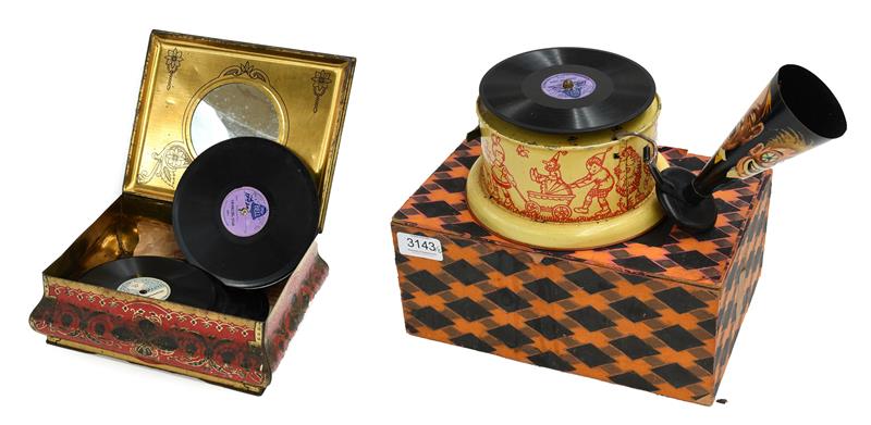 A Rare Olaphon 'Weco' Tinplate Child's Gramophone, Circa 1925, with circular body in yellow with red