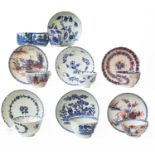 A quantity of 18th century English blue and white porcelain, mainly Penningtons Liverpool, including