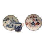 A small collection of Lowestoft porcelain including a saucer decorated in the Dolls House pattern