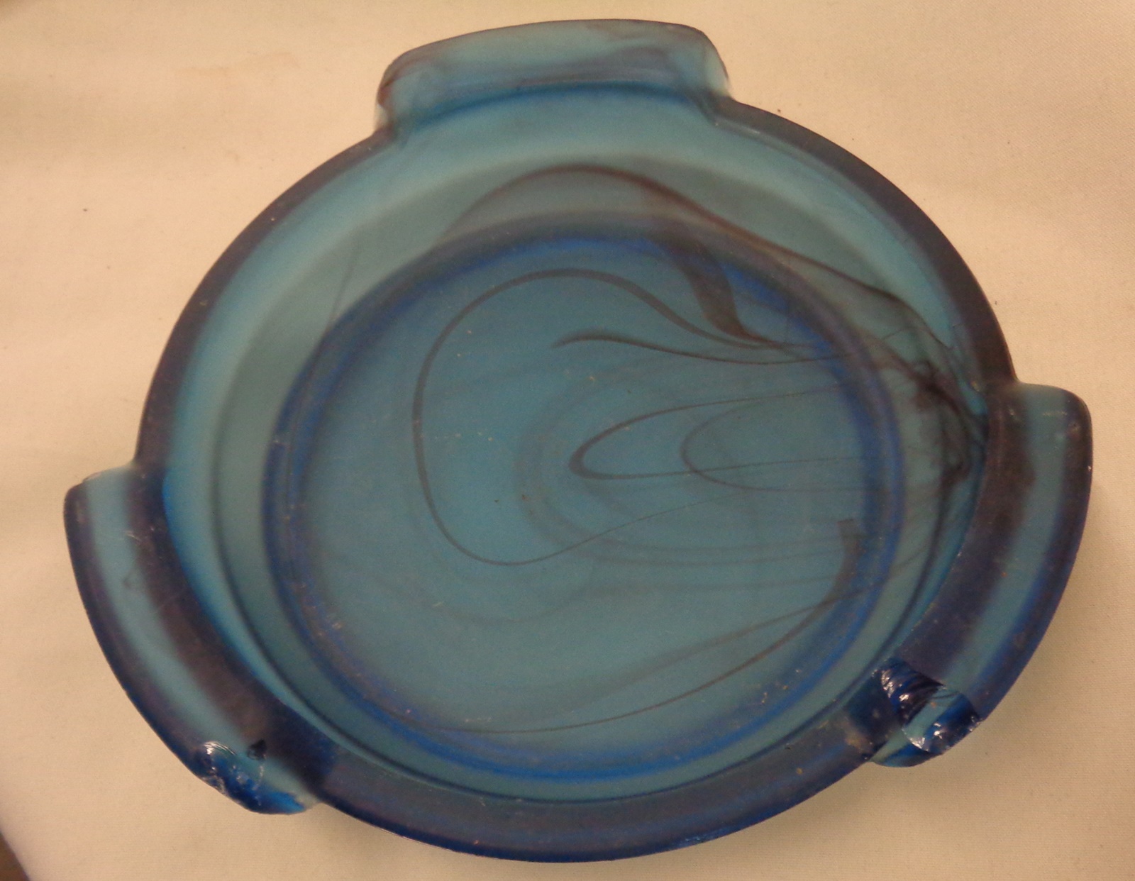 Large Art Deco marbled blue glass flower bowl on stand - Image 2 of 2