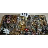 Collection of vintage costume jewellery, mainly earrings