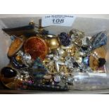 Assorted vintage earrings