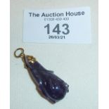 Chinese carved amethyst pendant, with yellow metal mount (boxed)