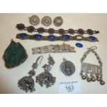 Mixed lot of silver and white metal vintage jewellery, some A/F, approx. 161g