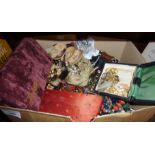 Box of assorted costume jewellery