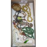 Tray of costume jewellery, inc. silver earrings, jadeite? beads, Japanese pill box, etc.