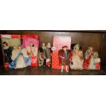 Peggy Nisbet Henry VIII and his six wives costume and portrait dolls, also with Mary Queen of