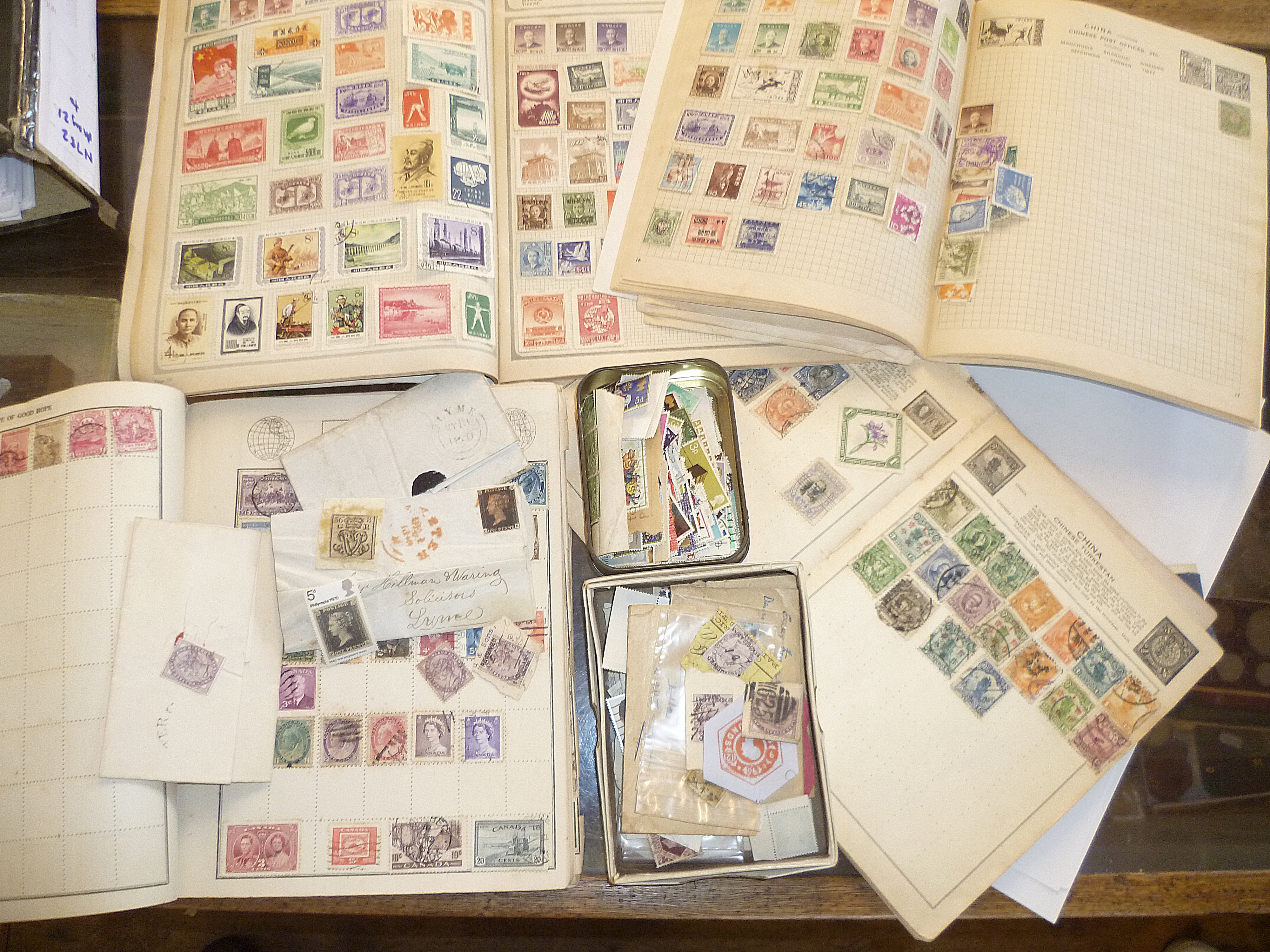 Stamp collection in four albums and some loose, inc. Penny Black, Blues and early China, etc. - Image 3 of 4