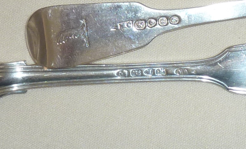 Set of six silver table forks in the fiddle and thread pattern, hallmarked for London 1870 Chawner & - Image 2 of 2