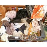 Vintage clothing: Quantity of vintage scarves and gloves