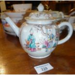 18th c. Chinese famille rose teapot