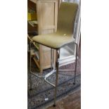 Lloyd Loom bar stool on chrome legs (label)