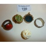 Silver rings, 9ct gold bloodstone fob (A/F), etc.