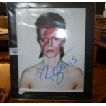 Autographed photo of David Bowie (COA)