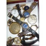 Antique and modern pocket and wrist watches, makers inc. Ariston, Limit, Genova, Swatch, Smiths,