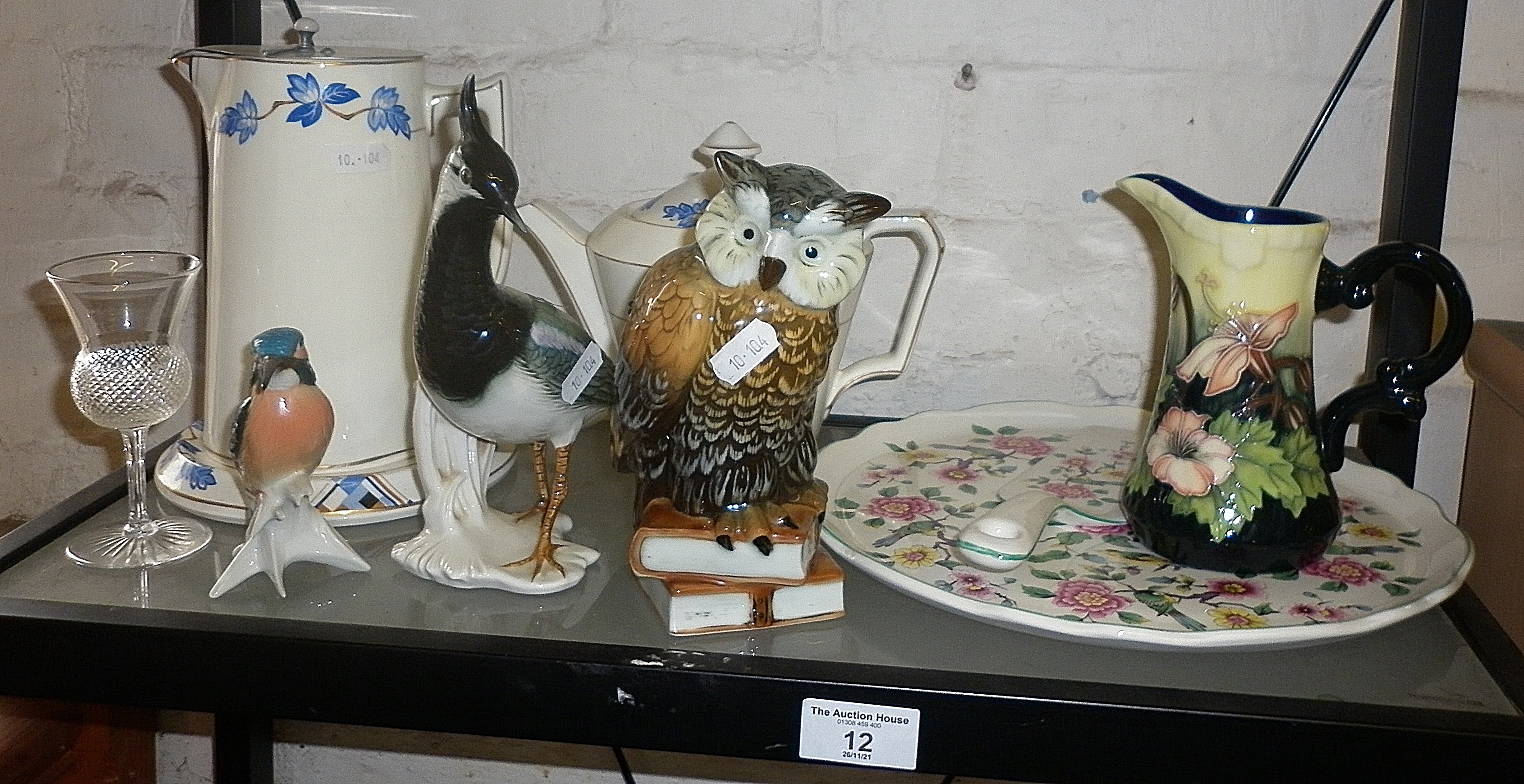 Old Foley China cakeplate and slice, three Karl Ens fine bone china bird figurines