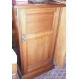 Victorian mahogany pot cupboard