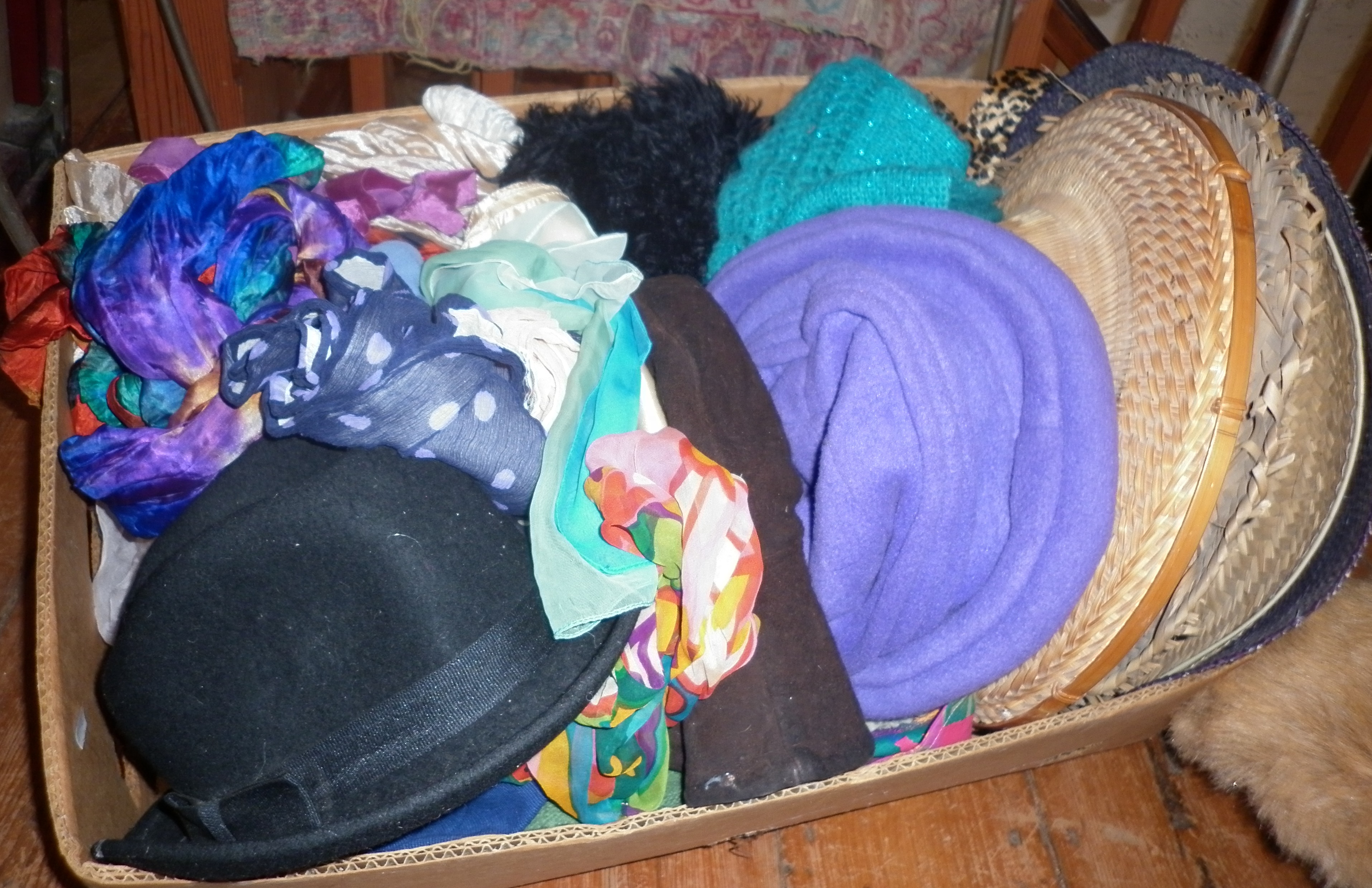 Vintage clothing: ladies hats and scarves