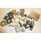 Assorted small silver bits, some scrap and most hallmarked, inc. pill boxes, toothpick, spoons,