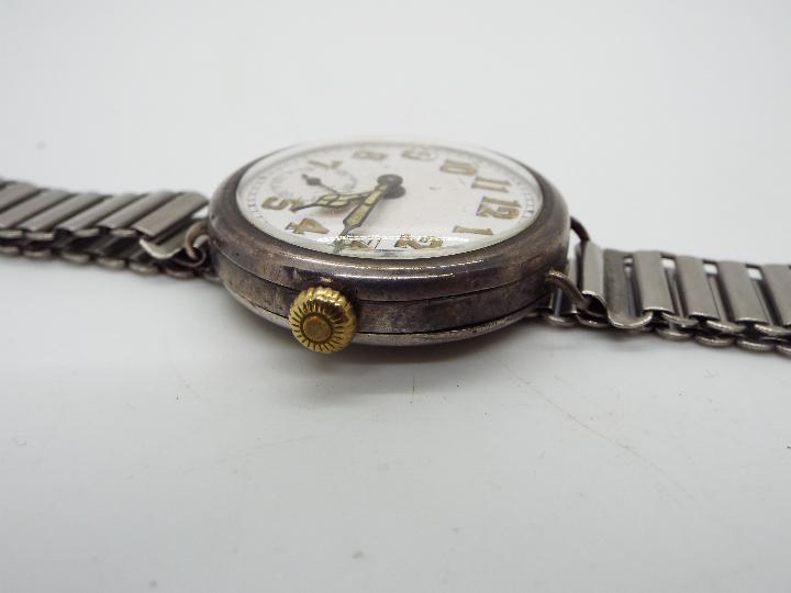 Lot to include a trench type watch having silver case stamped 925, a HAC travel alarm clock, - Image 7 of 8