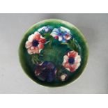 A Moorcroft Anemone bowl signed Walter, 21.