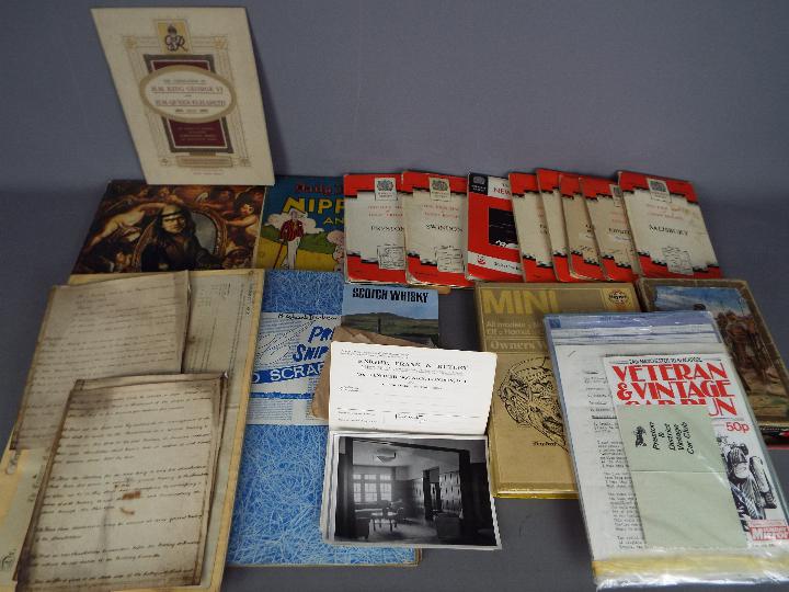 A mixed lot of ephemera to include Royal commemorative, Veteran & Vintage Car Club, maps,