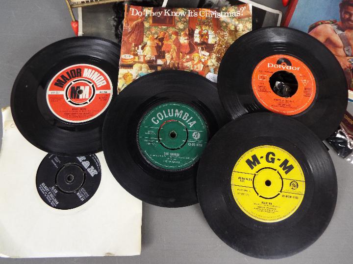 A mixed lot comprising a quantity of 7" vinyl records to include The Beach Boys, Dion, - Image 3 of 3