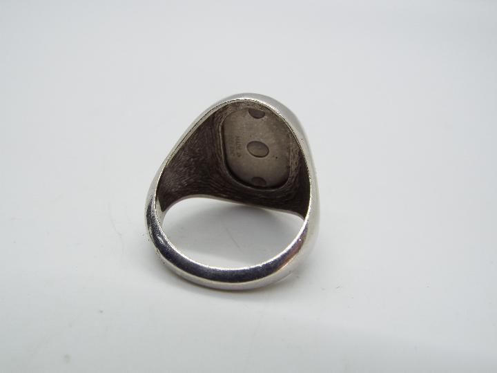 An Irish white metal dress ring, - Image 4 of 4